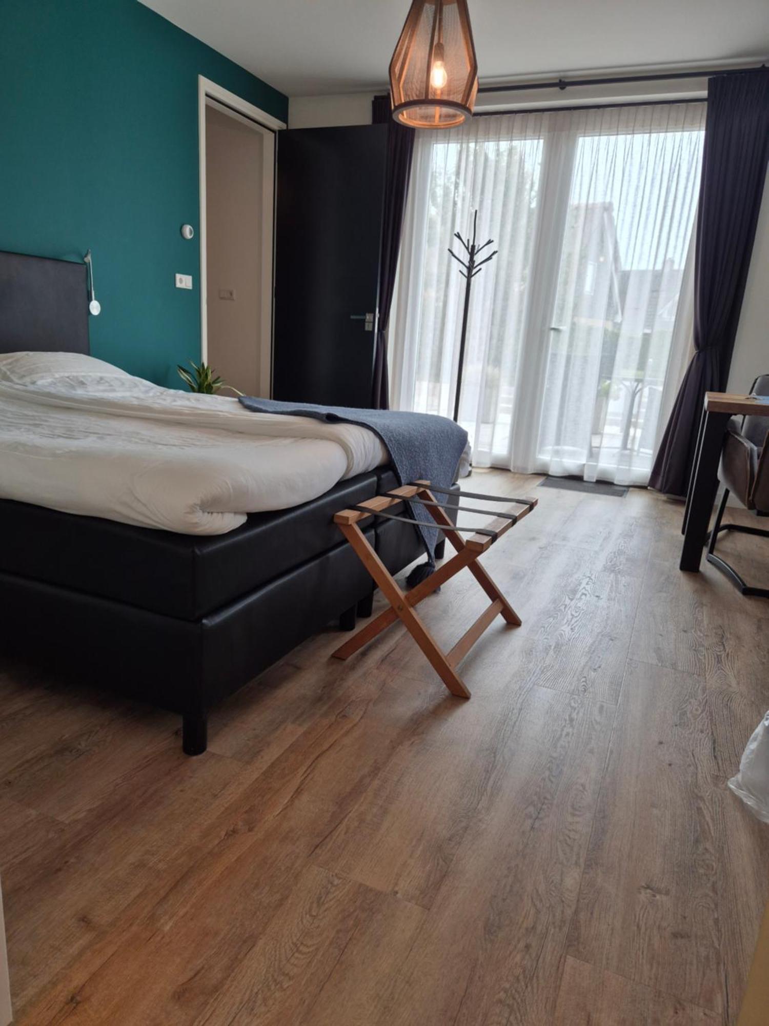 Bnb Westerduinen, De Bollekamer Bed and Breakfast De Koog  Εξωτερικό φωτογραφία